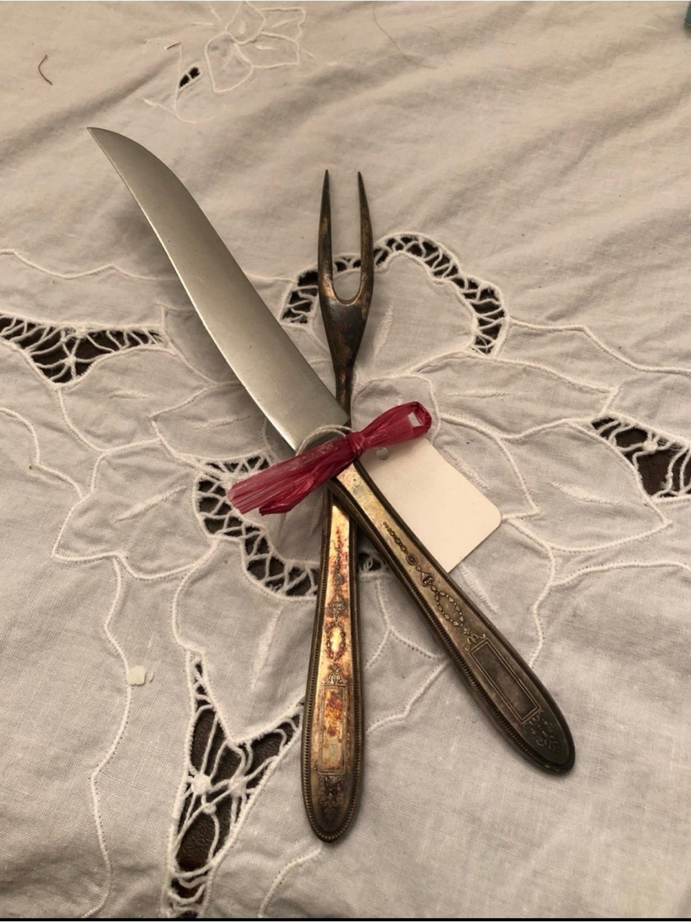 Vintage-Style Carving Set in Silver-Toned Finish